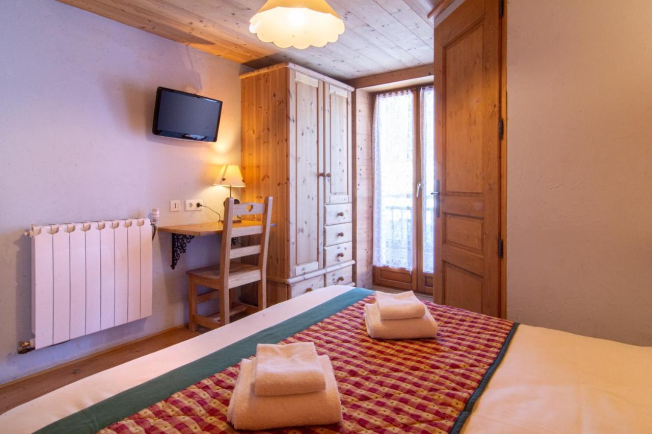 Chalet Hotel La Tarine Peisey Nancroix Bagian luar foto